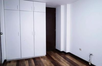 VENTA DE DEPARTAMENTO EN 1° PISO EN URB. SANTA VICTORIA